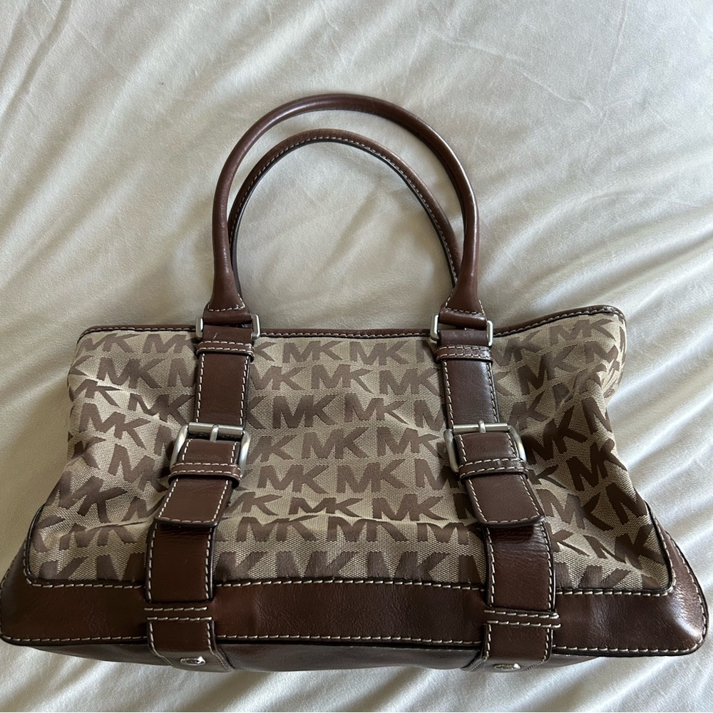AUTHENTIC BROWN MICHAEL KORS BAG
